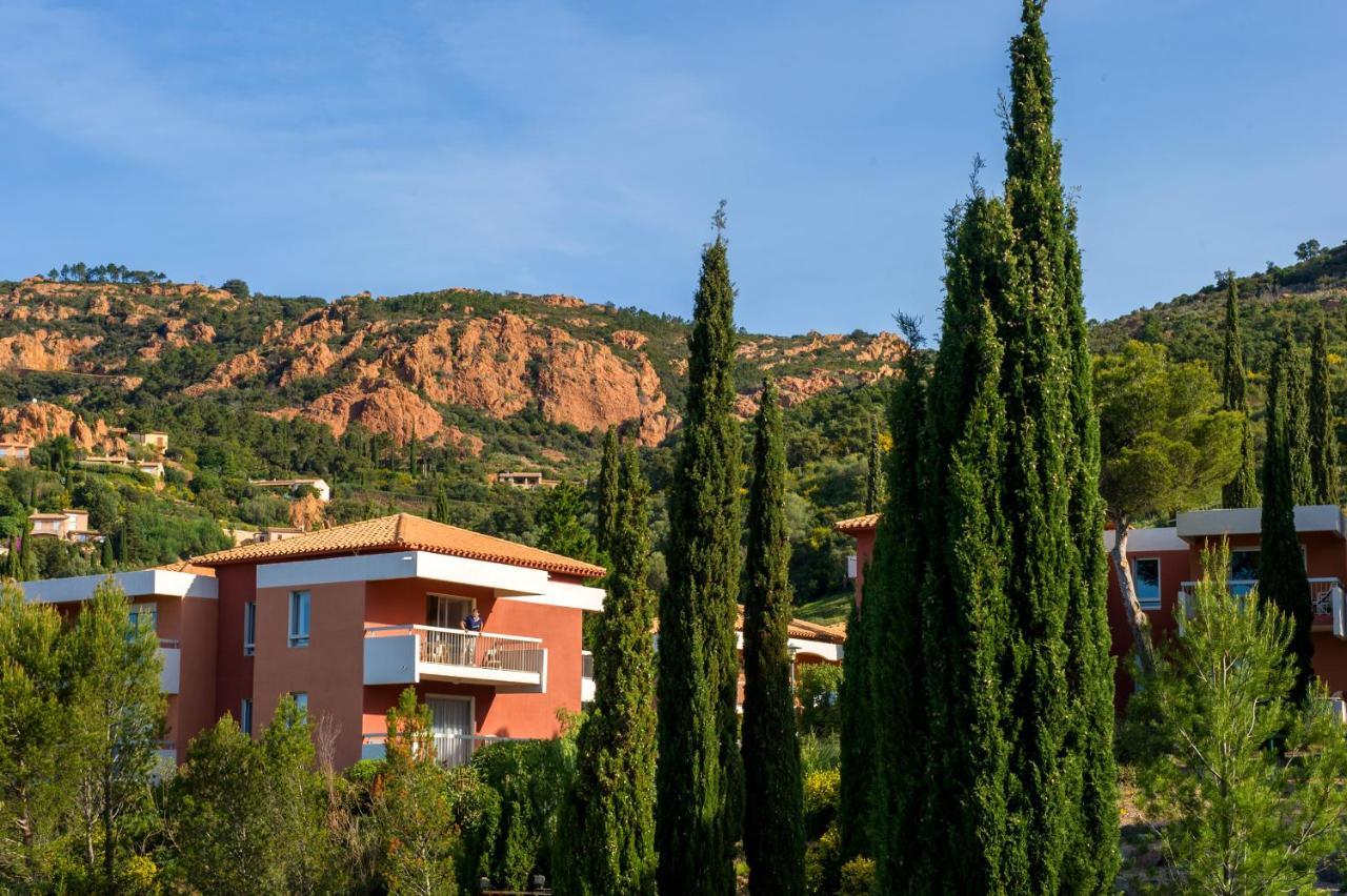 Village Club Les Mas De L'Esterel Saint-Raphael  Exterior photo